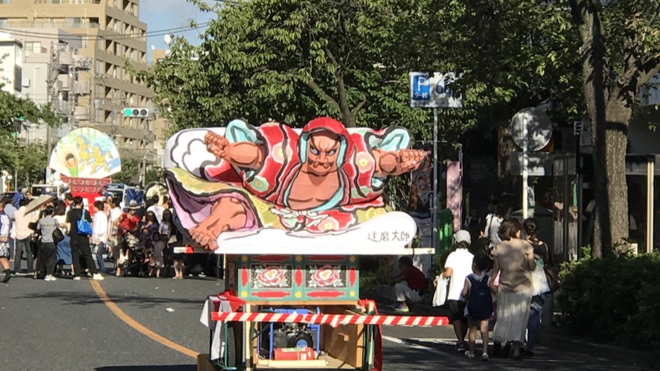 桜新町のねぶた祭り-2